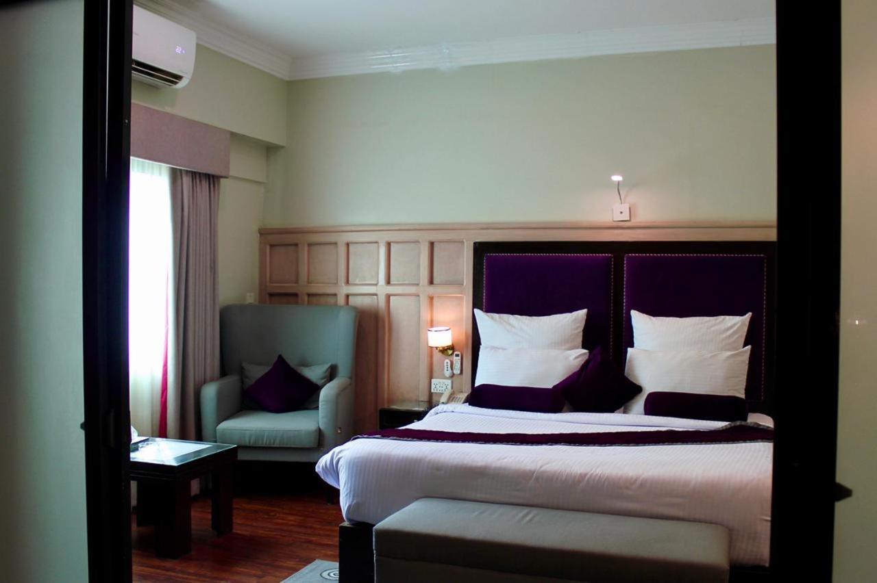 The Reserve Boutique Hotel Karachi Esterno foto