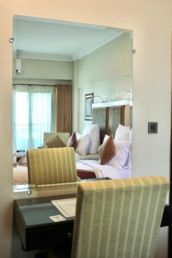 The Reserve Boutique Hotel Karachi Esterno foto