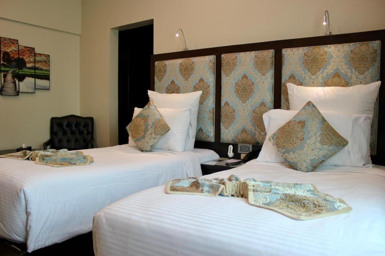 The Reserve Boutique Hotel Karachi Esterno foto