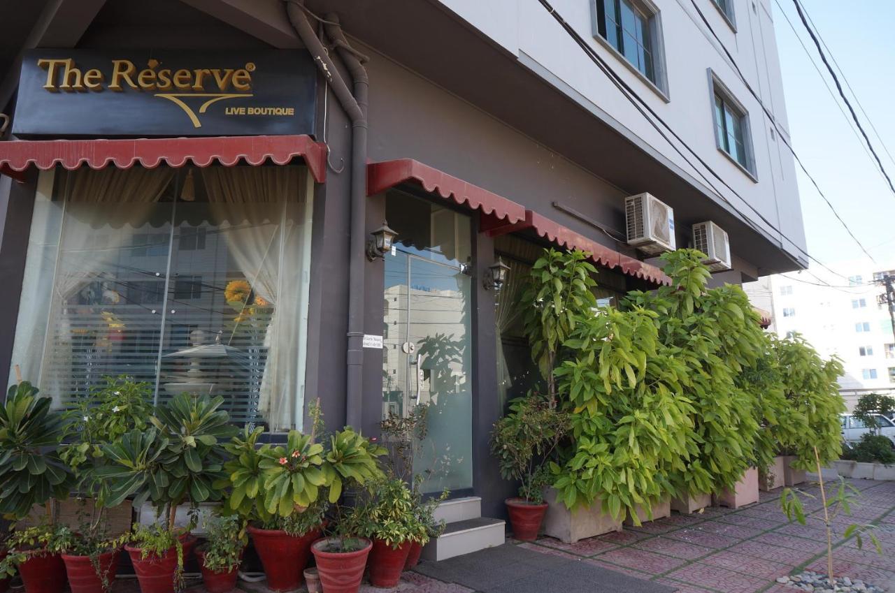 The Reserve Boutique Hotel Karachi Esterno foto