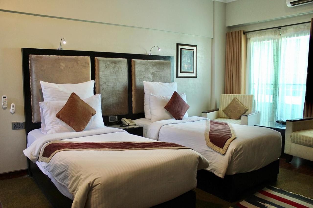 The Reserve Boutique Hotel Karachi Esterno foto