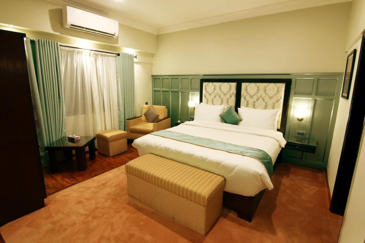The Reserve Boutique Hotel Karachi Esterno foto