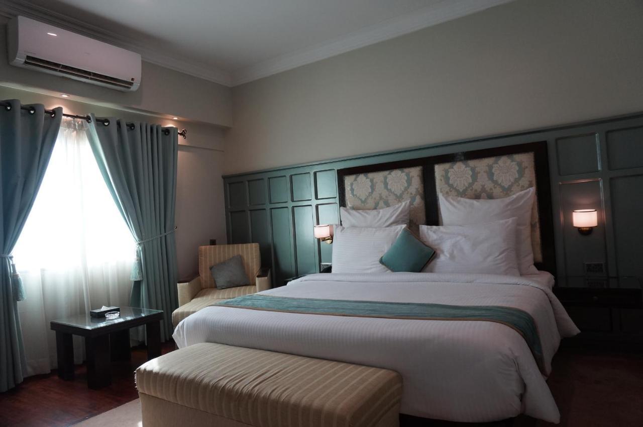 The Reserve Boutique Hotel Karachi Esterno foto