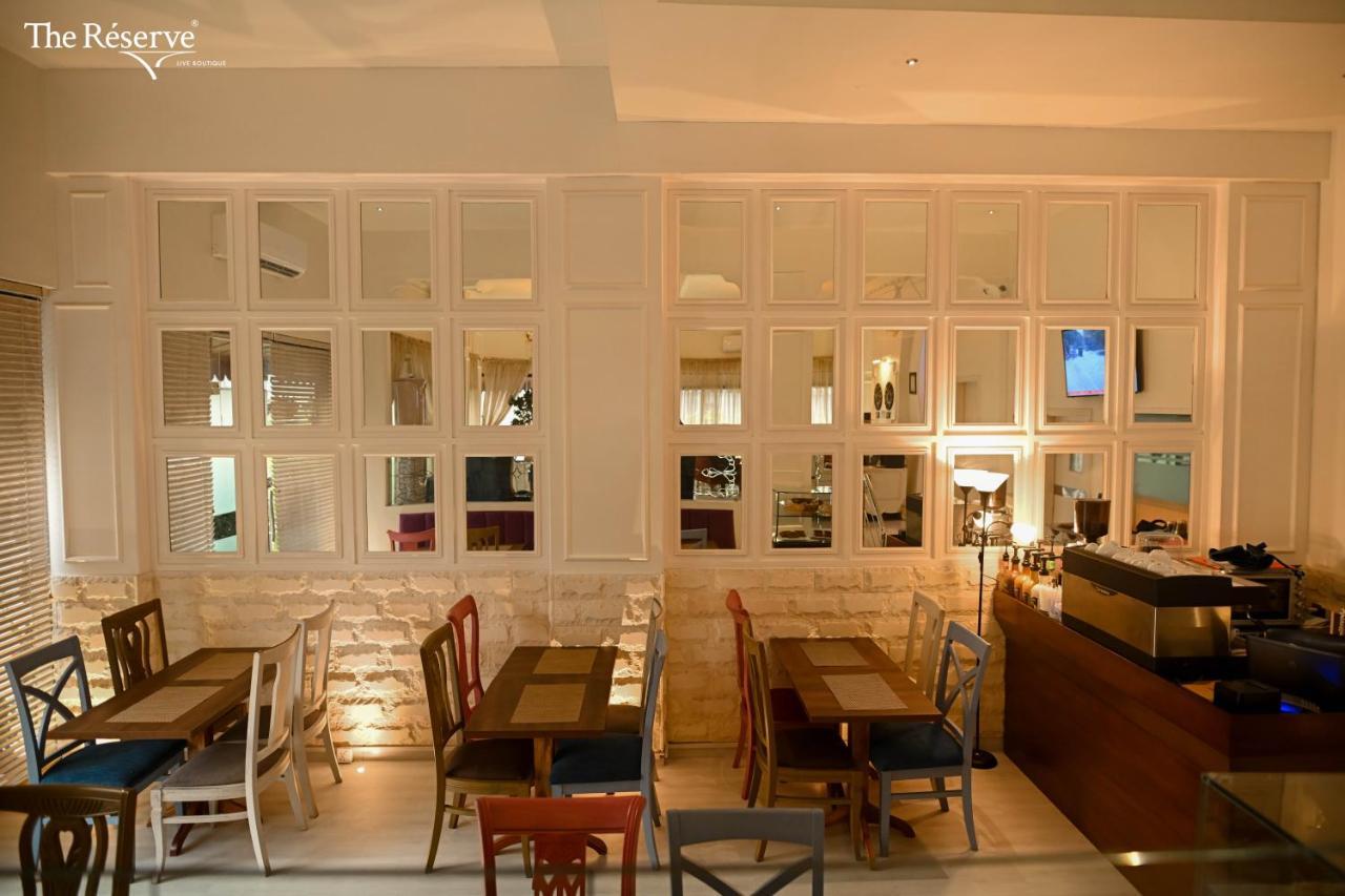 The Reserve Boutique Hotel Karachi Esterno foto